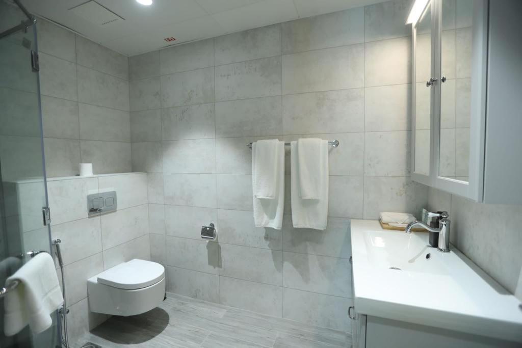 Almanzil Residence & Suites Doha Exterior foto